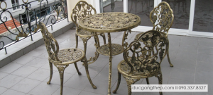 bàn ghế gang đúc kiểu dáng châu âu (16)