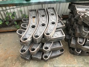 c trụ lan can cầu đường bộ bằng gang giá rẻ
